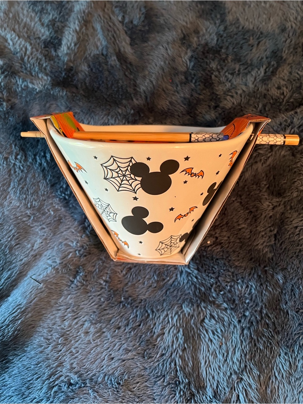 Disney~Halloween /Minnie Mouse Ramen Noodle Bowl & Chopsticks~ New